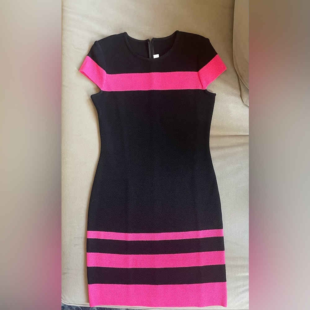 St. John knit a-line dress with cap sleeves; like new condition